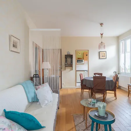 Апартаменты Au Petit Bonheur Proche Centre Et