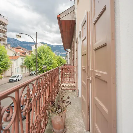 Апартаменты Au Petit Bonheur Proche Centre Et *