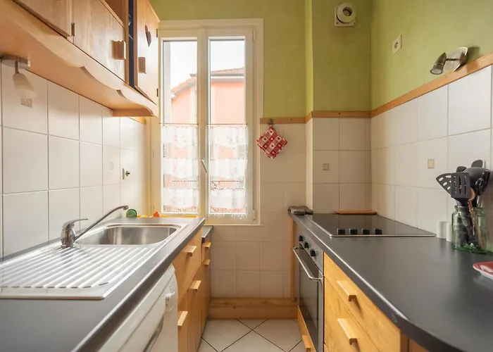 Au Petit Bonheur Proche Centre Et Apartamento